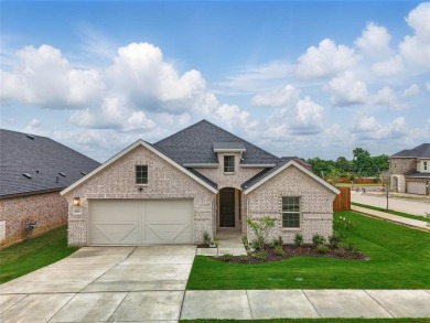 The only available 3 car garage new built home in Green Oaks on Lake Arlington Golf Course in Texas - for sale on GolfHomes.com, golf home, golf lot