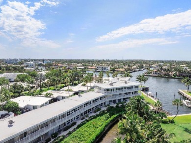 Experience mid-century modern charm in this cozy 1-bed, 1-bath on  in Florida - for sale on GolfHomes.com, golf home, golf lot