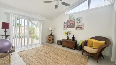 Gorgeous 3 Bedroom, 2 Bathroom Villa in Palm Beach Gardens! This on Old Palm Golf Club in Florida - for sale on GolfHomes.com, golf home, golf lot