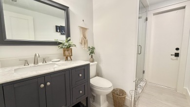 Gorgeous 3 Bedroom, 2 Bathroom Villa in Palm Beach Gardens! This on Old Palm Golf Club in Florida - for sale on GolfHomes.com, golf home, golf lot