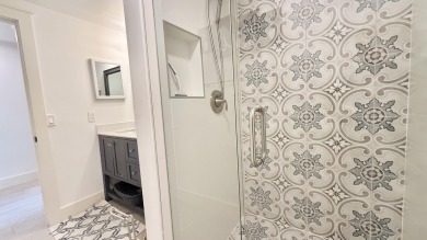 Gorgeous 3 Bedroom, 2 Bathroom Villa in Palm Beach Gardens! This on Old Palm Golf Club in Florida - for sale on GolfHomes.com, golf home, golf lot