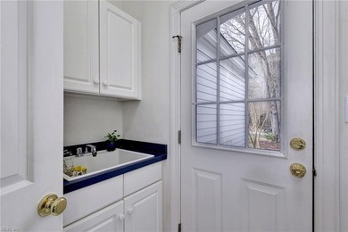 A timeless William E. Poole Colonial in the heart of Ford's on Fords Colony Country Club in Virginia - for sale on GolfHomes.com, golf home, golf lot