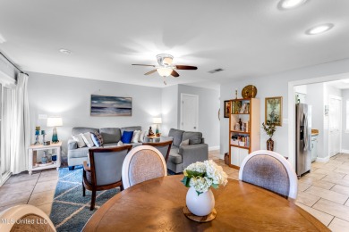 Beautifully Maintained Townhome on the 18th Hole of Cardinal on Diamondhead Country Club in Mississippi - for sale on GolfHomes.com, golf home, golf lot