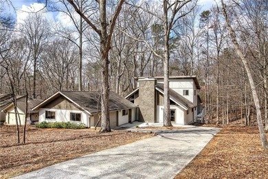 Tucked in the beautiful Bent Tree community, this mostly updated on Bent Tree Golf Course in Georgia - for sale on GolfHomes.com, golf home, golf lot