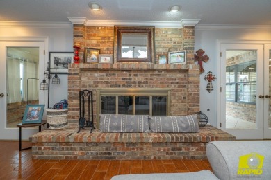 Wonderful Bentwood 3 bedroom, 4 bath home with in ground pool on Bentwood Country Club in Texas - for sale on GolfHomes.com, golf home, golf lot
