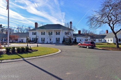 Newly renovated first floor condo with direct entry garage. The on Rossmoor Golf Club in New Jersey - for sale on GolfHomes.com, golf home, golf lot