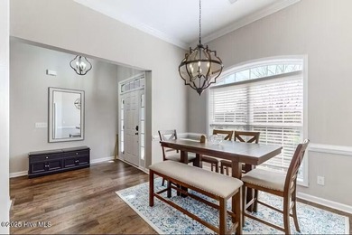 Looking for a beautifully remodeled home in the heart of on Meadowlands Golf Club in North Carolina - for sale on GolfHomes.com, golf home, golf lot