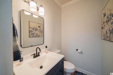 Feels Like Home:  This 5-bedroom, 2.5-bath home is move-in ready on Rolling Hills Country Club in Kentucky - for sale on GolfHomes.com, golf home, golf lot