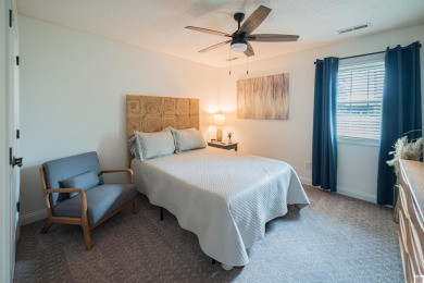 Feels Like Home:  This 5-bedroom, 2.5-bath home is move-in ready on Rolling Hills Country Club in Kentucky - for sale on GolfHomes.com, golf home, golf lot