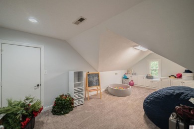 Feels Like Home:  This 5-bedroom, 2.5-bath home is move-in ready on Rolling Hills Country Club in Kentucky - for sale on GolfHomes.com, golf home, golf lot