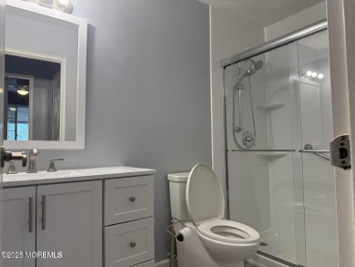 This updated 1-bedroom co-op in Crestwood Village 1, Whiting, NJ on Keswick Village Golf Course in New Jersey - for sale on GolfHomes.com, golf home, golf lot