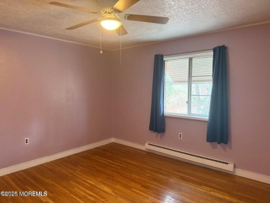 This updated 1-bedroom co-op in Crestwood Village 1, Whiting, NJ on Keswick Village Golf Course in New Jersey - for sale on GolfHomes.com, golf home, golf lot