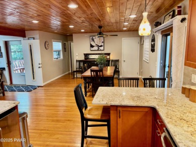 Immaculate move-in ready home in one of Lake Wallenpaupack's on Paupack Hills Golf and Country Club in Pennsylvania - for sale on GolfHomes.com, golf home, golf lot