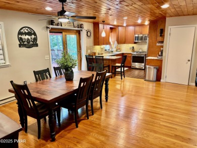 Immaculate move-in ready home in one of Lake Wallenpaupack's on Paupack Hills Golf and Country Club in Pennsylvania - for sale on GolfHomes.com, golf home, golf lot