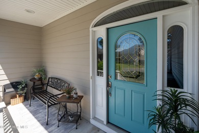 Perfect for downsizing or as a second home, this immaculate on Members Club At St. James Plantation in North Carolina - for sale on GolfHomes.com, golf home, golf lot