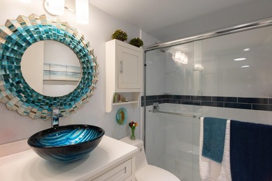 Beautifully updated top floor 2 bedrooms 2 baths unit with on The President Country Club in Florida - for sale on GolfHomes.com, golf home, golf lot