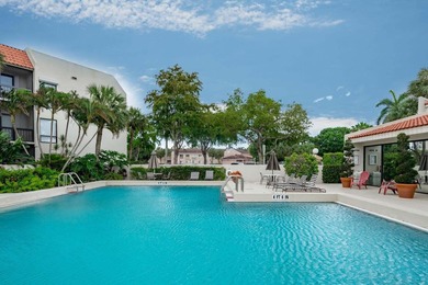 Beautifully updated top floor 2 bedrooms 2 baths unit with on The President Country Club in Florida - for sale on GolfHomes.com, golf home, golf lot