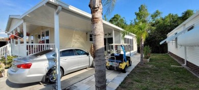 FLORIDA LIVING AT IT'S FINEST!!!  NO REPAIRS NEEDED! METICULOUS on Riverbend Golf and Country Club in Florida - for sale on GolfHomes.com, golf home, golf lot