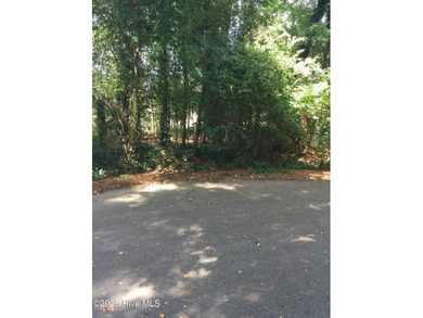 Beautiful Golf Course Lot in Pinehurst Rare opportunity to own a on Pinehurst Resort and Country Club in North Carolina - for sale on GolfHomes.com, golf home, golf lot