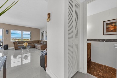 **COME SEE THIS BEAUTY !!! * BRIGHT AND SPACIOUS ONE BEDROOM ONE on The Diplomat Golf Resort and Spa in Florida - for sale on GolfHomes.com, golf home, golf lot