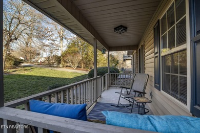 Beautifully updated ranch-style home located in the Toqua on Toqua Golf Course - Loudon County in Tennessee - for sale on GolfHomes.com, golf home, golf lot