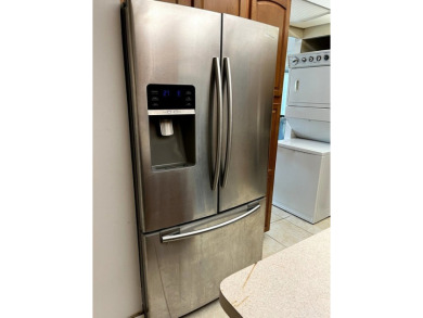 Spacious & Updated 3-Bedroom, 2-Bath Condo - Packed with on River Oaks Golf Course in Illinois - for sale on GolfHomes.com, golf home, golf lot