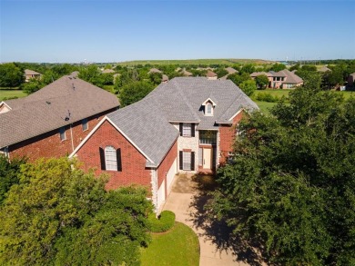 UPDATED WATERVIEW GOLF COURSE HOME! NEW LVP FLOORING, NEW CARPET on Jim Boggs in Texas - for sale on GolfHomes.com, golf home, golf lot