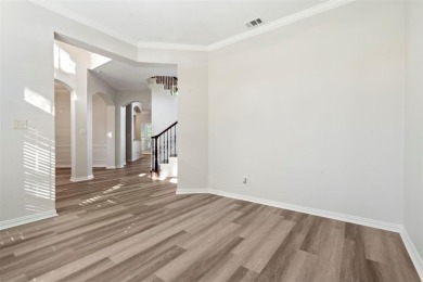 UPDATED WATERVIEW GOLF COURSE HOME! NEW LVP FLOORING, NEW CARPET on Jim Boggs in Texas - for sale on GolfHomes.com, golf home, golf lot