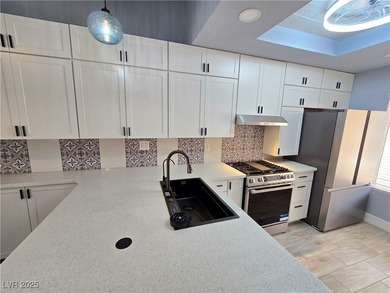 Completely remodeled townhouse in Sun City Summerlin! This 2-bed on Highland Falls Golf Club in Nevada - for sale on GolfHomes.com, golf home, golf lot