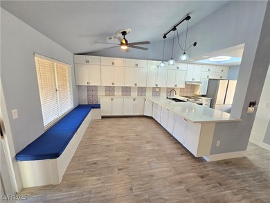 Completely remodeled townhouse in Sun City Summerlin! This 2-bed on Highland Falls Golf Club in Nevada - for sale on GolfHomes.com, golf home, golf lot