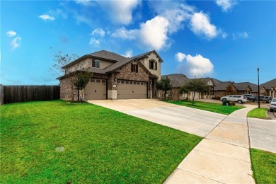 Stunning 5-Bedroom Home with Modern Amenities in Woodway, TX on Twin Rivers Golf Club in Texas - for sale on GolfHomes.com, golf home, golf lot