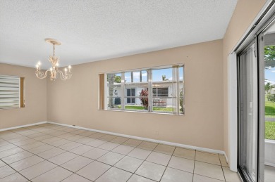 GREAT PRICED 2Bedroom 2Full Bathroom Single Family Home FOR SALE on Cypress Lakes Golf Course - West Palm Beach in Florida - for sale on GolfHomes.com, golf home, golf lot