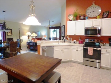 Beautiful 2 bedroom plus den and 2 bath condo in perfect on Colonial Country Club in Florida - for sale on GolfHomes.com, golf home, golf lot