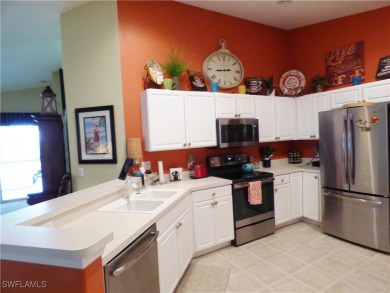 Beautiful 2 bedroom plus den and 2 bath condo in perfect on Colonial Country Club in Florida - for sale on GolfHomes.com, golf home, golf lot