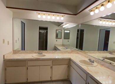 Under contract-accepting backup offers. Welcome to your future on Northdale Golf and Tennis Club in Florida - for sale on GolfHomes.com, golf home, golf lot