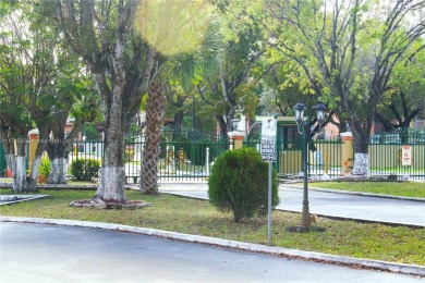 WELCOME TO YOUR DREAM CONDO IN MIAMI. STUNNING 1-1 UNIT. FRESHLY on Fontainebleau Golf Course in Florida - for sale on GolfHomes.com, golf home, golf lot