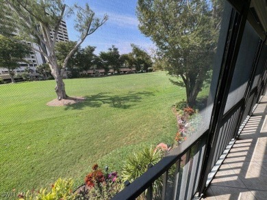 One of the best condo floorplans in The Landings! A roomy split on The Landings Yacht, Golf and Tennis Club in Florida - for sale on GolfHomes.com, golf home, golf lot