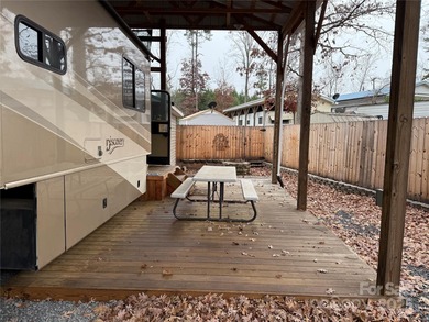 Here is an opportunity to hit the road and enjoy America with on The Tillery Tradition Country Club in North Carolina - for sale on GolfHomes.com, golf home, golf lot