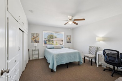 Priced to sell! This fully renovated gemini twin is ready for on Sun City Lakes West and East in Arizona - for sale on GolfHomes.com, golf home, golf lot