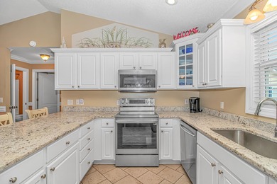 Do you want to live on VACATION full time or have a fabulous on Prestwick Country Club in South Carolina - for sale on GolfHomes.com, golf home, golf lot