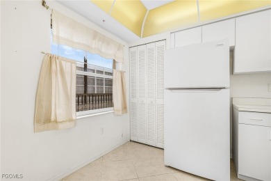 Great investment opportunity at Hibiscus Pointe! This 2bed/2bath on Fort Myers Beach and Golf Club in Florida - for sale on GolfHomes.com, golf home, golf lot