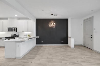 Welcome home to this beautifully designed, modern open-concept on Iron Horse Golf Course in Texas - for sale on GolfHomes.com, golf home, golf lot