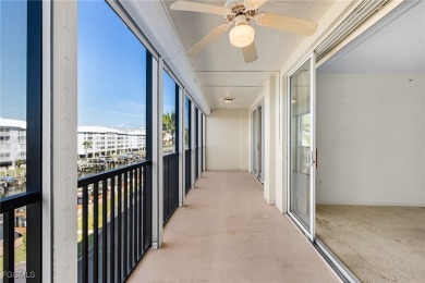 Great investment opportunity at Hibiscus Pointe! This 2bed/2bath on Fort Myers Beach and Golf Club in Florida - for sale on GolfHomes.com, golf home, golf lot