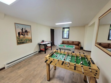 OPEN FLOOR PLAN in THE PRESTIGIOUS POCONO FARMS COUNTRY CLUB on Pocono Farms Country Club in Pennsylvania - for sale on GolfHomes.com, golf home, golf lot