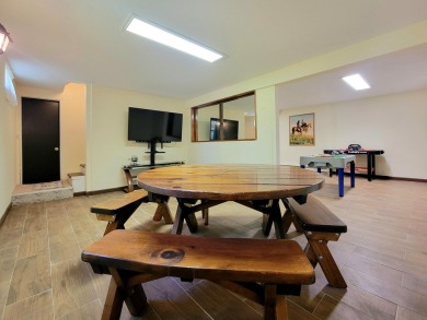 OPEN FLOOR PLAN in THE PRESTIGIOUS POCONO FARMS COUNTRY CLUB on Pocono Farms Country Club in Pennsylvania - for sale on GolfHomes.com, golf home, golf lot
