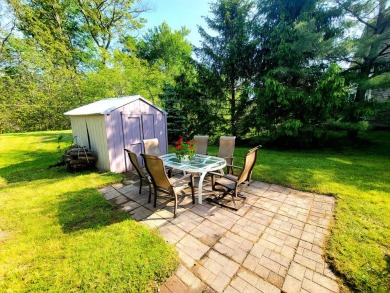 OPEN FLOOR PLAN in THE PRESTIGIOUS POCONO FARMS COUNTRY CLUB on Pocono Farms Country Club in Pennsylvania - for sale on GolfHomes.com, golf home, golf lot