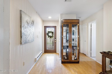 Lovely 2 Bedroom, 2 Bath Home in Lions Head South!
This on Lions Head Country Club in New Jersey - for sale on GolfHomes.com, golf home, golf lot