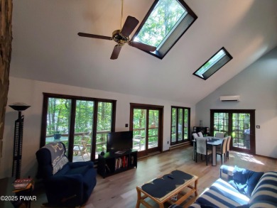 LAKEFRONT CONTEMPORARY!  Well maintained, original owner home on Forest Lake Club in Pennsylvania - for sale on GolfHomes.com, golf home, golf lot