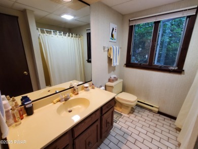 LAKEFRONT CONTEMPORARY!  Well maintained, original owner home on Forest Lake Club in Pennsylvania - for sale on GolfHomes.com, golf home, golf lot