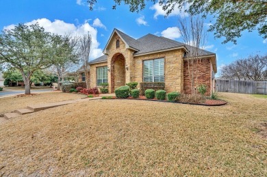 This 4-bedroom, 2.5-bathroom home features a spacious living on Twin Rivers Golf Club in Texas - for sale on GolfHomes.com, golf home, golf lot